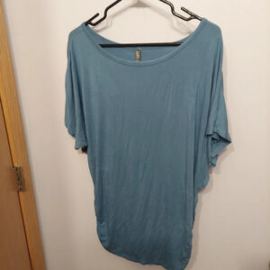 Made By Johnny XXL Blue Tunic stretchy flowy top blouse soft cute top